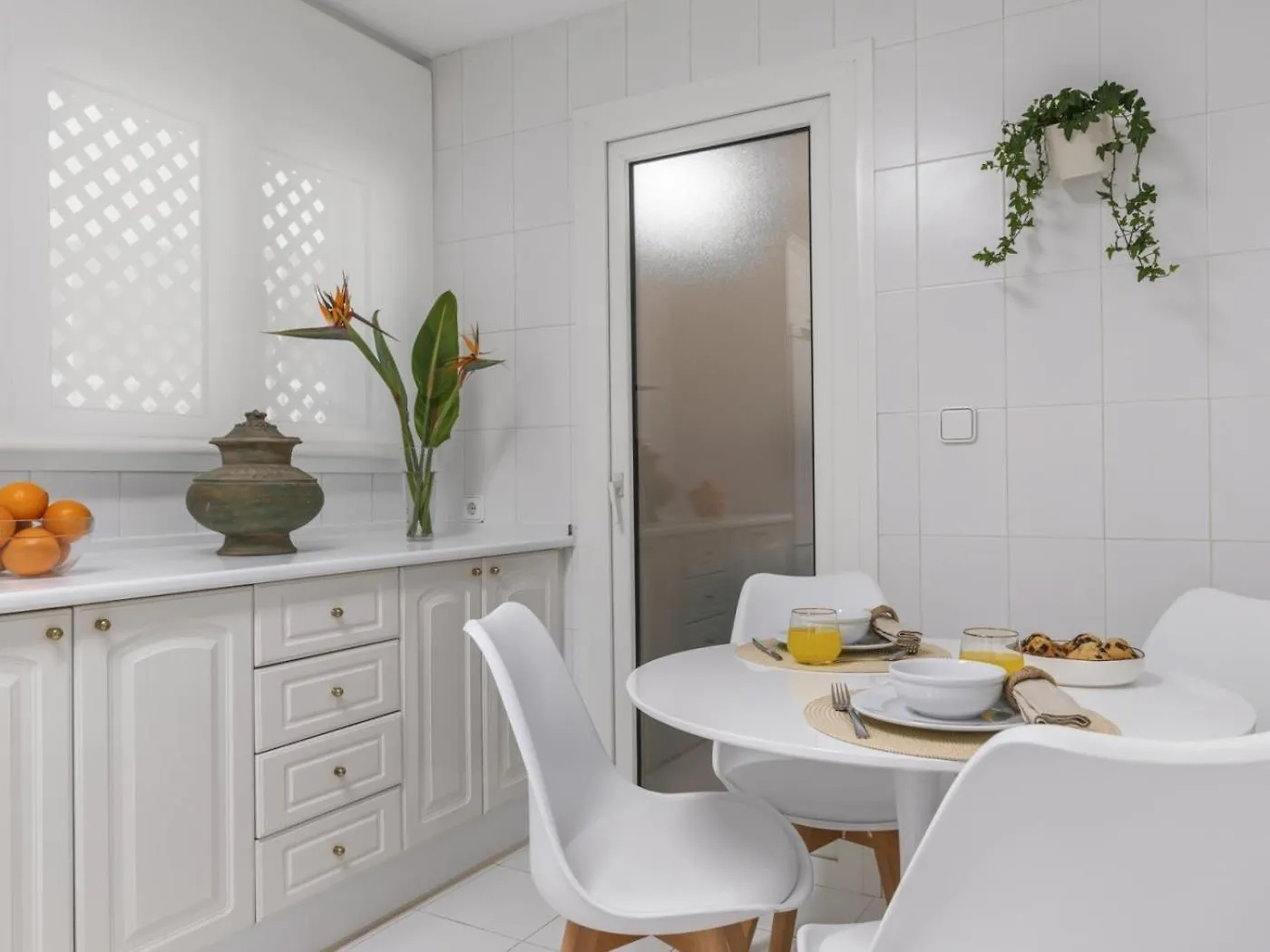 Beach Puerto Banus 3 Bedroom Apartment Marbella 0*,  Spagna