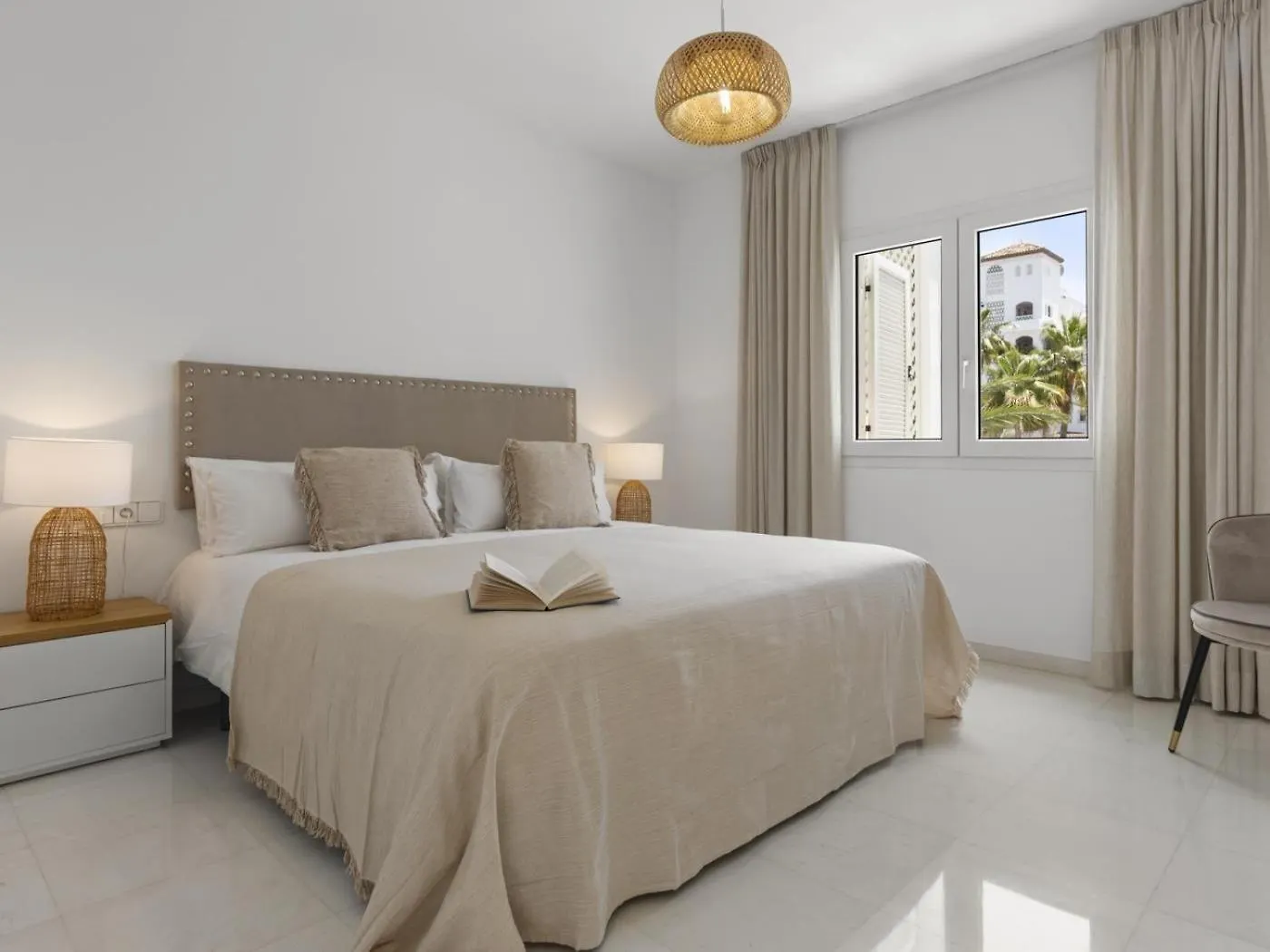 Beach Puerto Banus 3 Bedroom Apartment Marbella Spagna